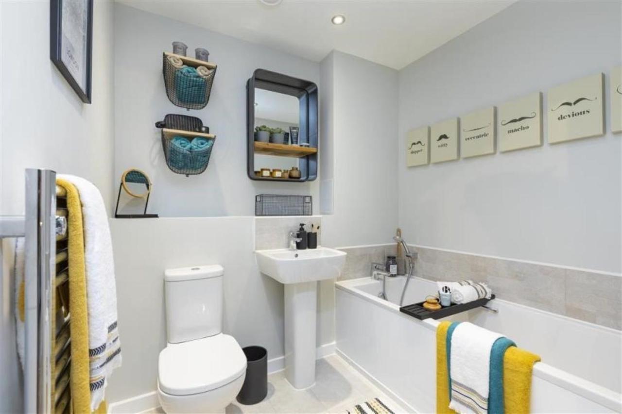 Newly Built Luxury 2 Bed Apartment!!! لندن المظهر الخارجي الصورة